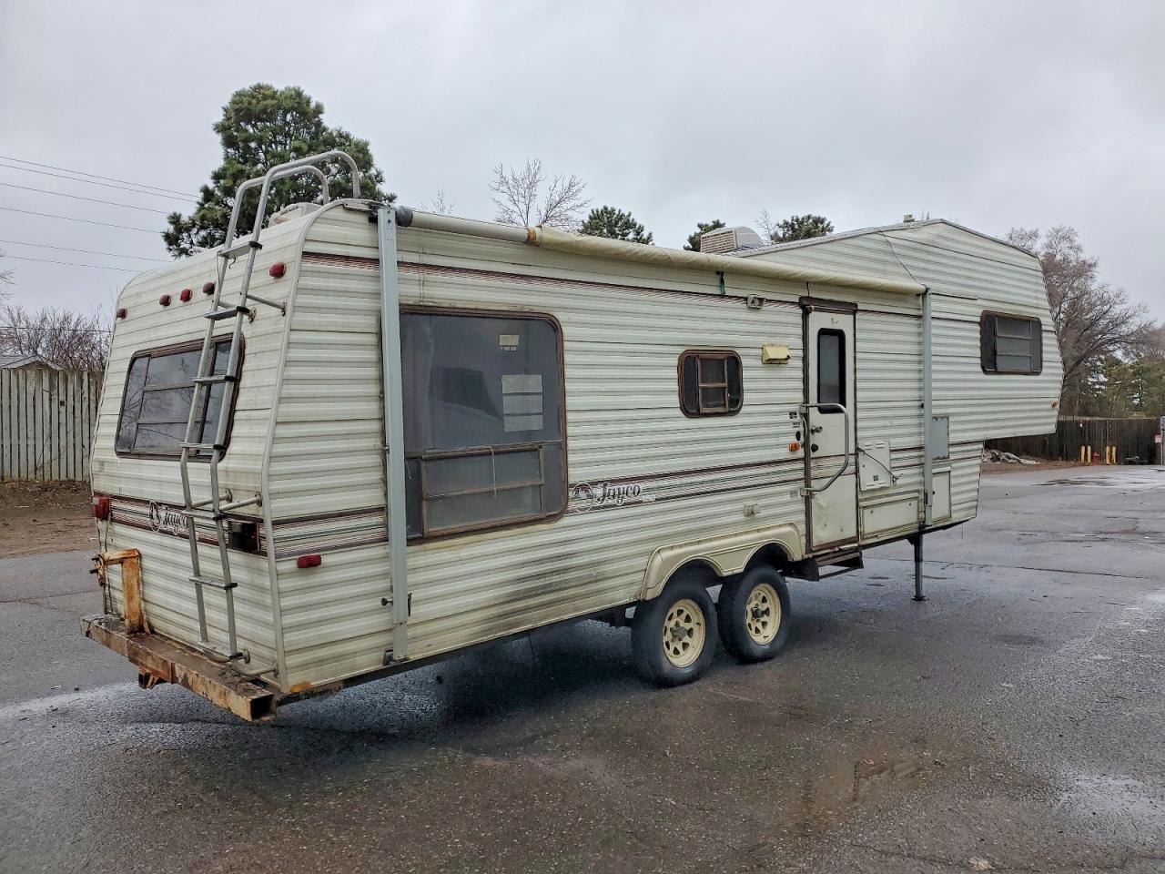 1990 JAYCO Rv trailer VIN 1UJCJ02P5L1KX0067 photo 4