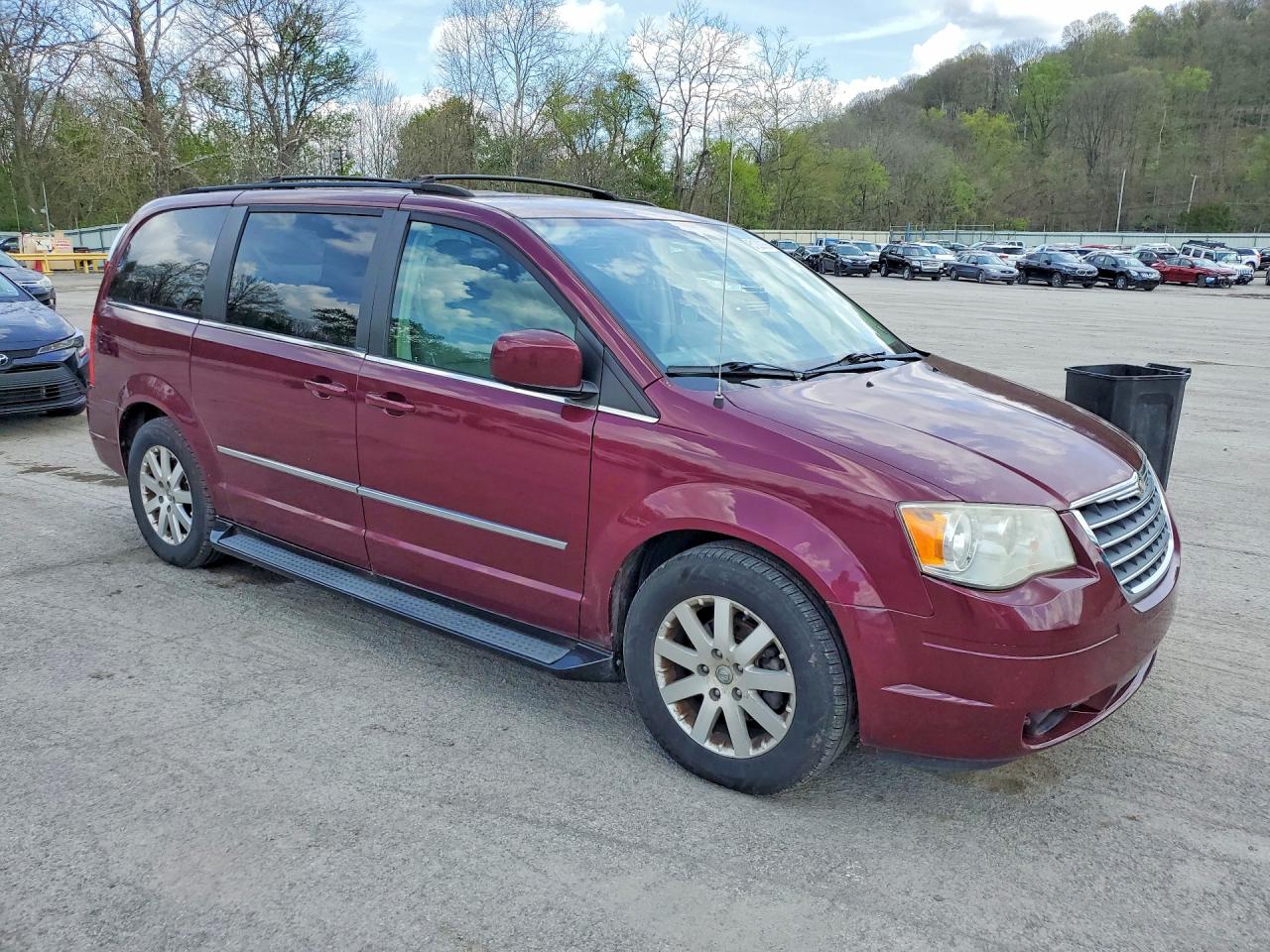 2009 Chrysler Minivan VIN 2A8HR54149R509755 photo 4
