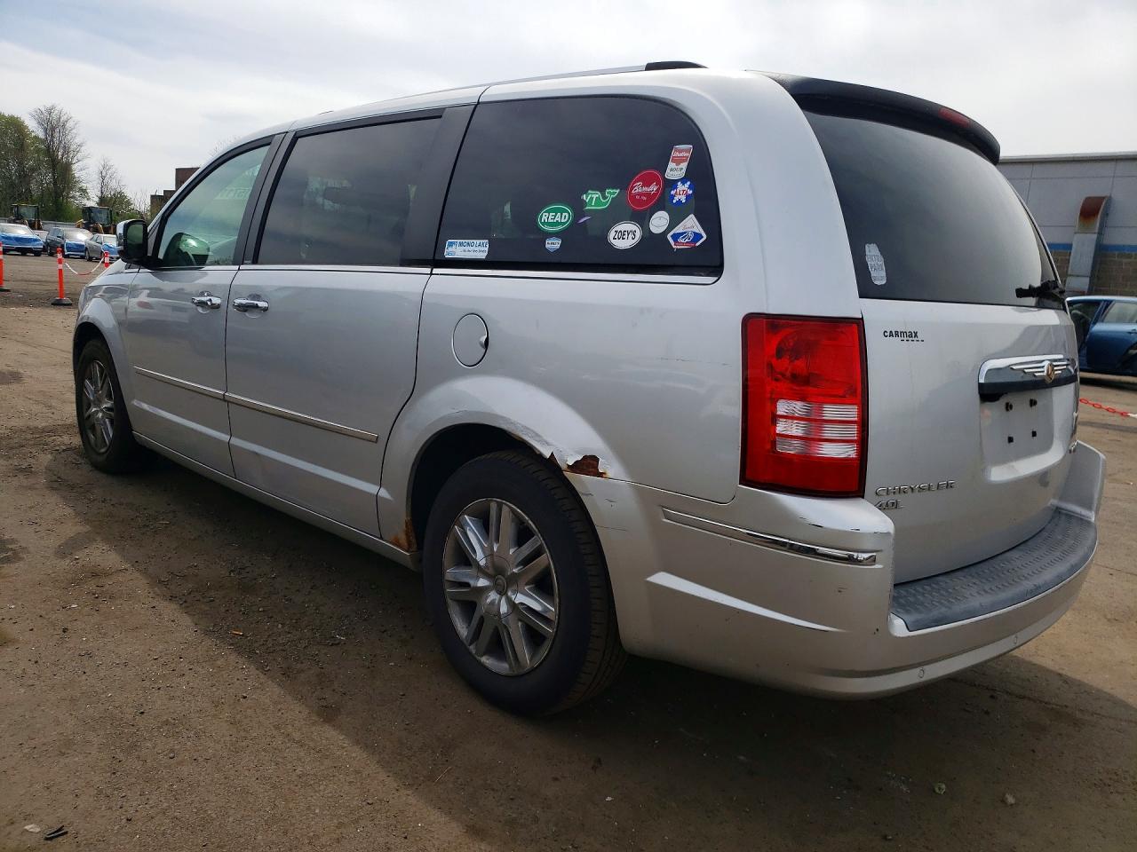 2009 CHRY Minivan VIN 2A8HR64X89R521059 photo 2