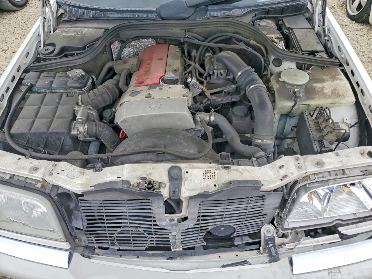 2000 MERZ C230kmp/sp VIN WDBHA24G9YA837675 photo 11