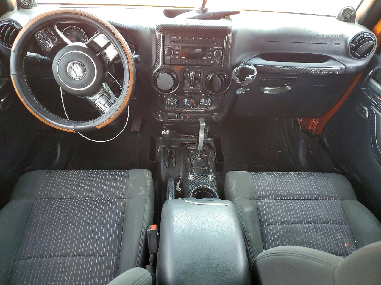 2011 Wrangler / VIN 1J4BA3H16BL520395 photo 8