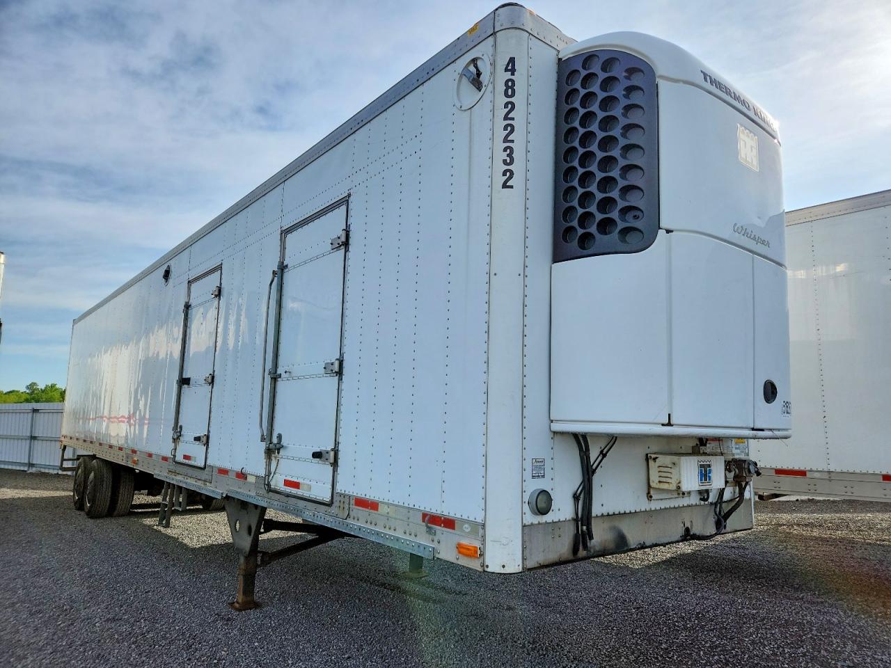 2015 UTILITY All models VIN 1UYVS2488FM408325 photo 1