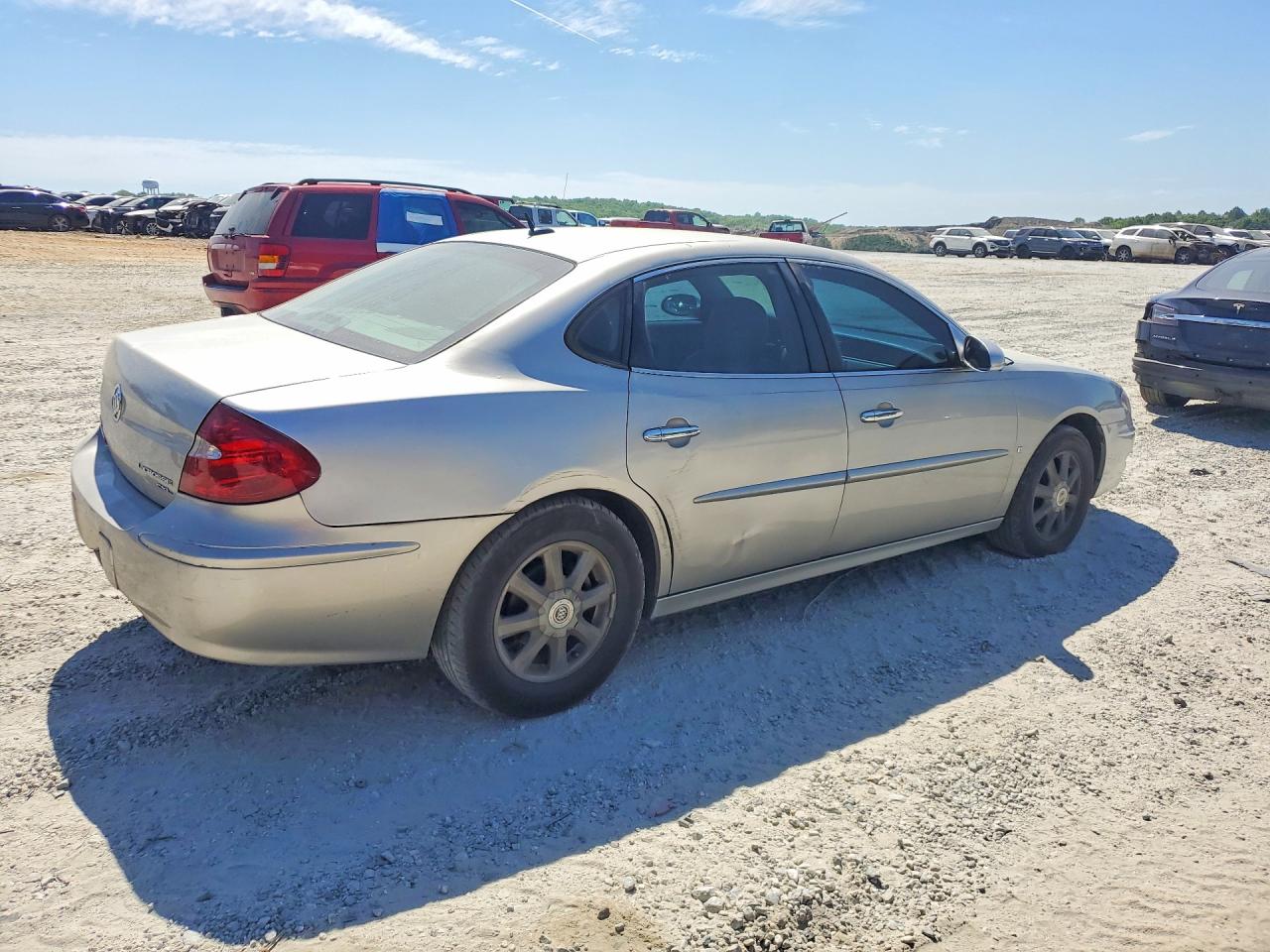 2007 Buick Lacrosse VIN 2G4WD582771230307 photo 3