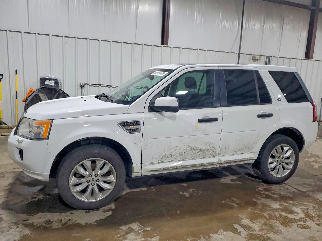 2011 LANDAU Lr2 VIN SALFR2BN8BH273477 photo 1