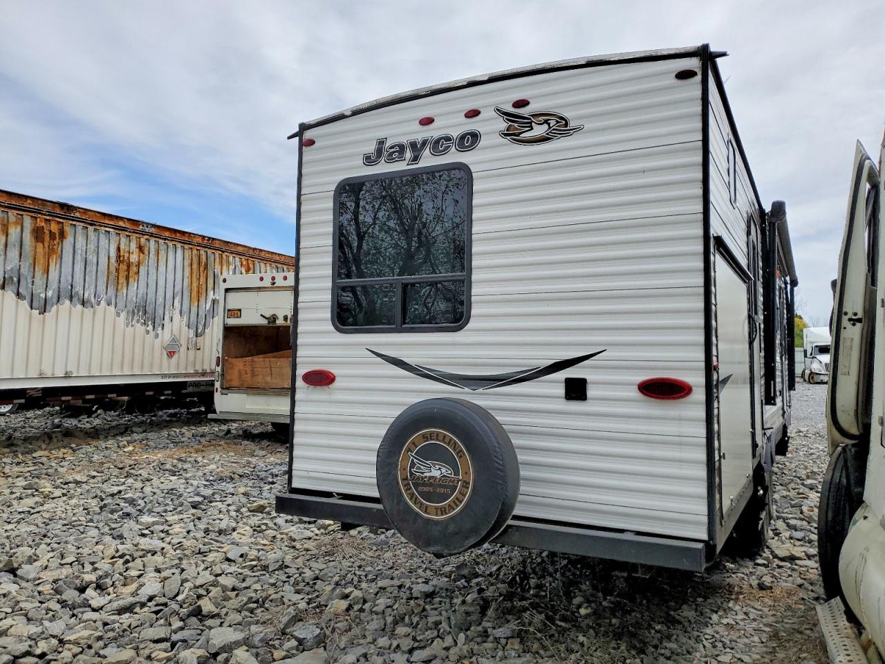 2017 JAYCO All models VIN 1UJBJ0BT8H17T0547 photo 4