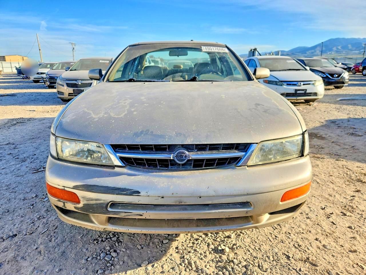 1999 Nissan Maxima VIN JN1CA21AXXT104682 photo 5