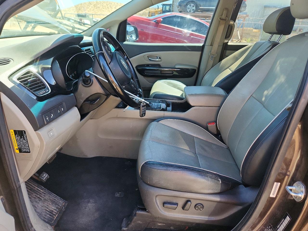 2015 Kia SEDONA VIN KNDMC5C1XF6038903 photo 7
