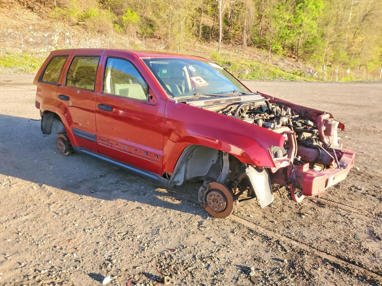 2005 Jeep Grand cher VIN 1J4GR48K85C541489 photo 4