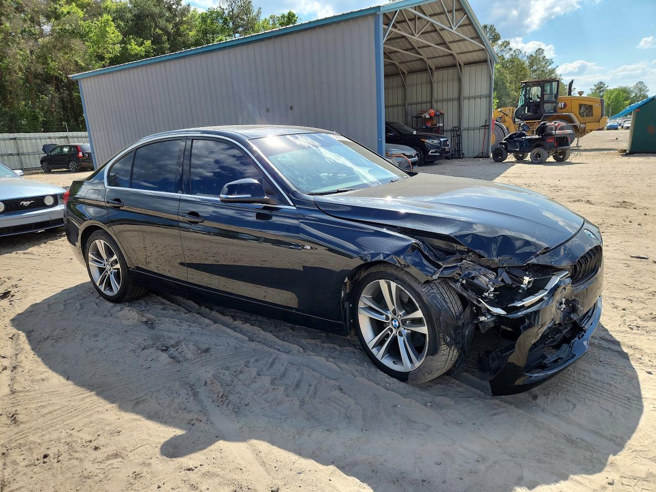2018 BMW 3 series VIN WBA8B9G50JNU95918 photo 4