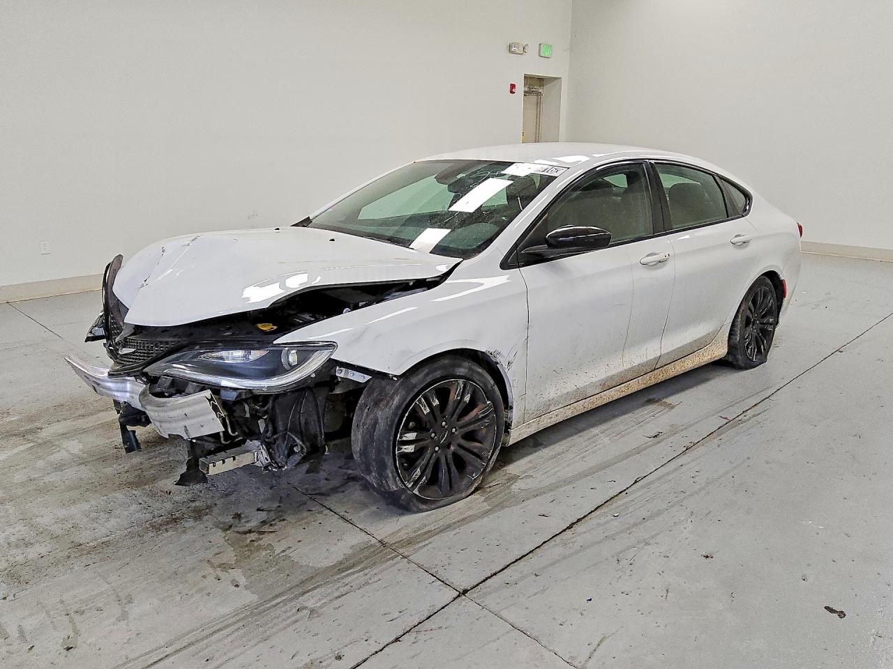 2017 Chrysler 200 VIN 1C3CCCFB9HN506590 photo 1