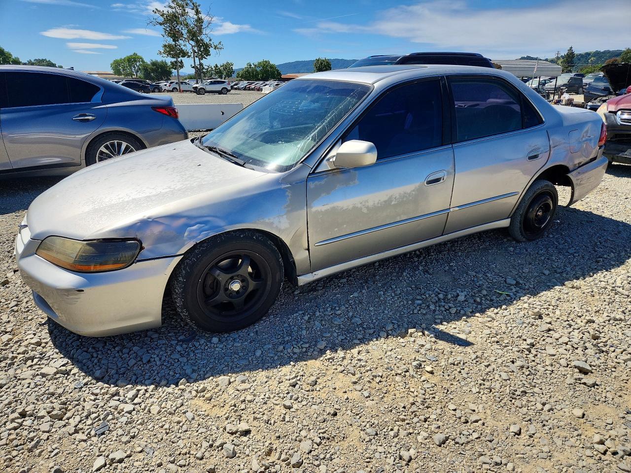 1999 HOND Accord VIN JHMCG5557XC052632 photo 1