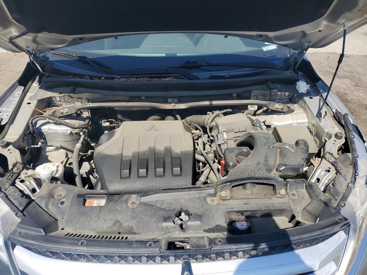 2018 Mitsubishi ECLIPSE VIN JA4AT3AA2JZ068151 photo 11