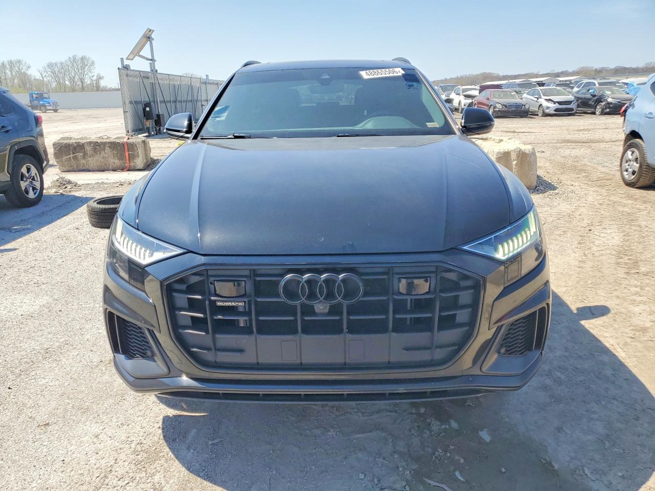 2022 Audi Q8 VIN WA1EVBF12ND021879 photo 5