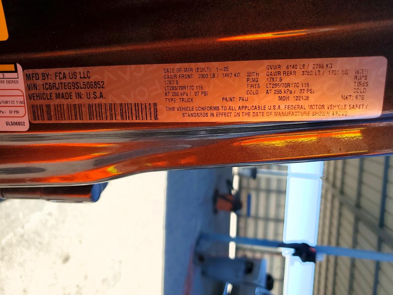 2025 Jeep Gladiator VIN 1C6RJTEG9SL506852 photo 12