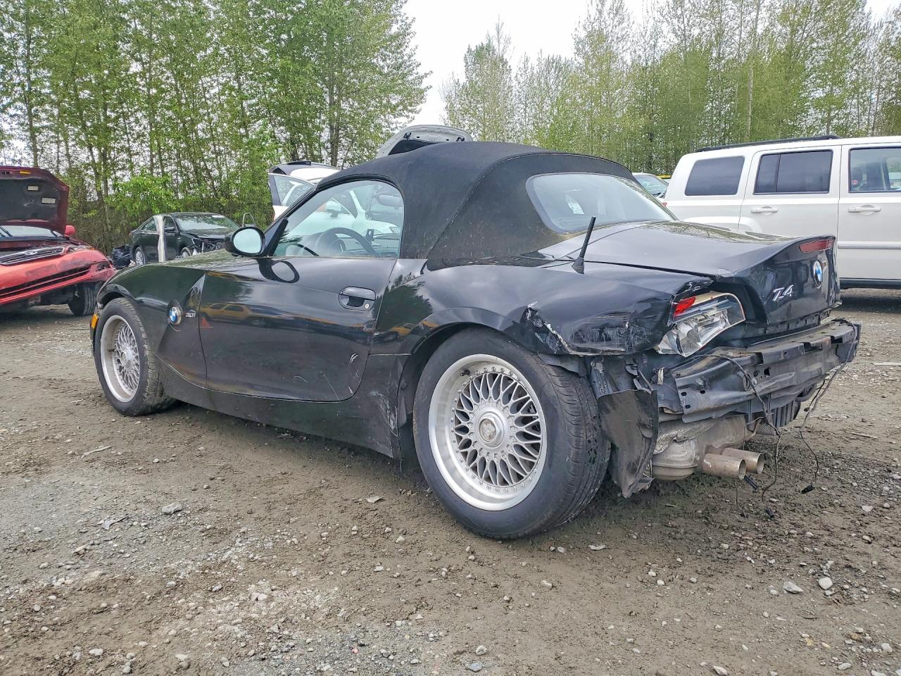 2007 BMW Z4 VIN 4USBU33507LW70723 photo 2