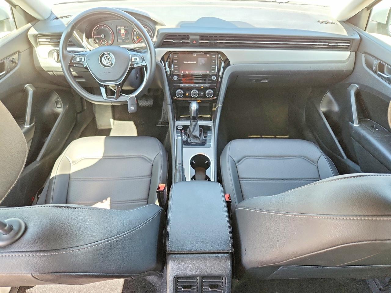 2021 Passat VIN 1VWSA7A38MC010364 photo 8