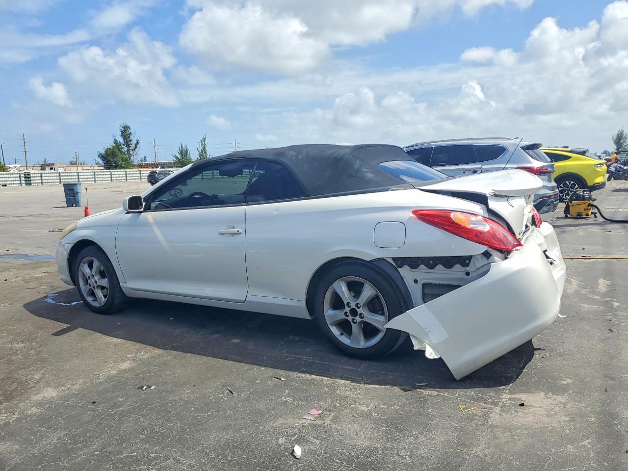2005 TOYOTA Camry sola VIN 4T1FA38P55U051077 photo 2