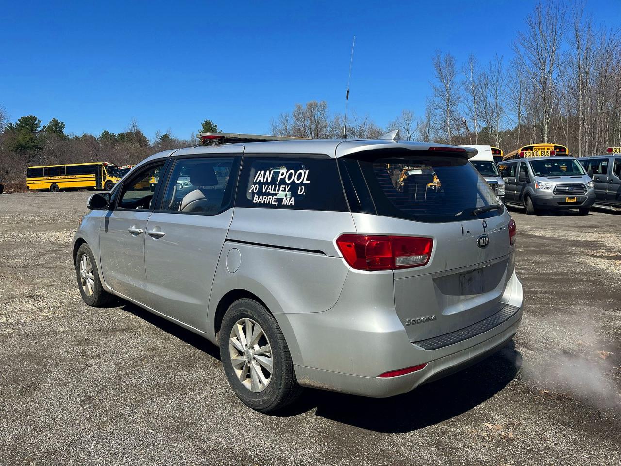2018 Kia SEDONA VIN KNDMA5C12J6400723 photo 3