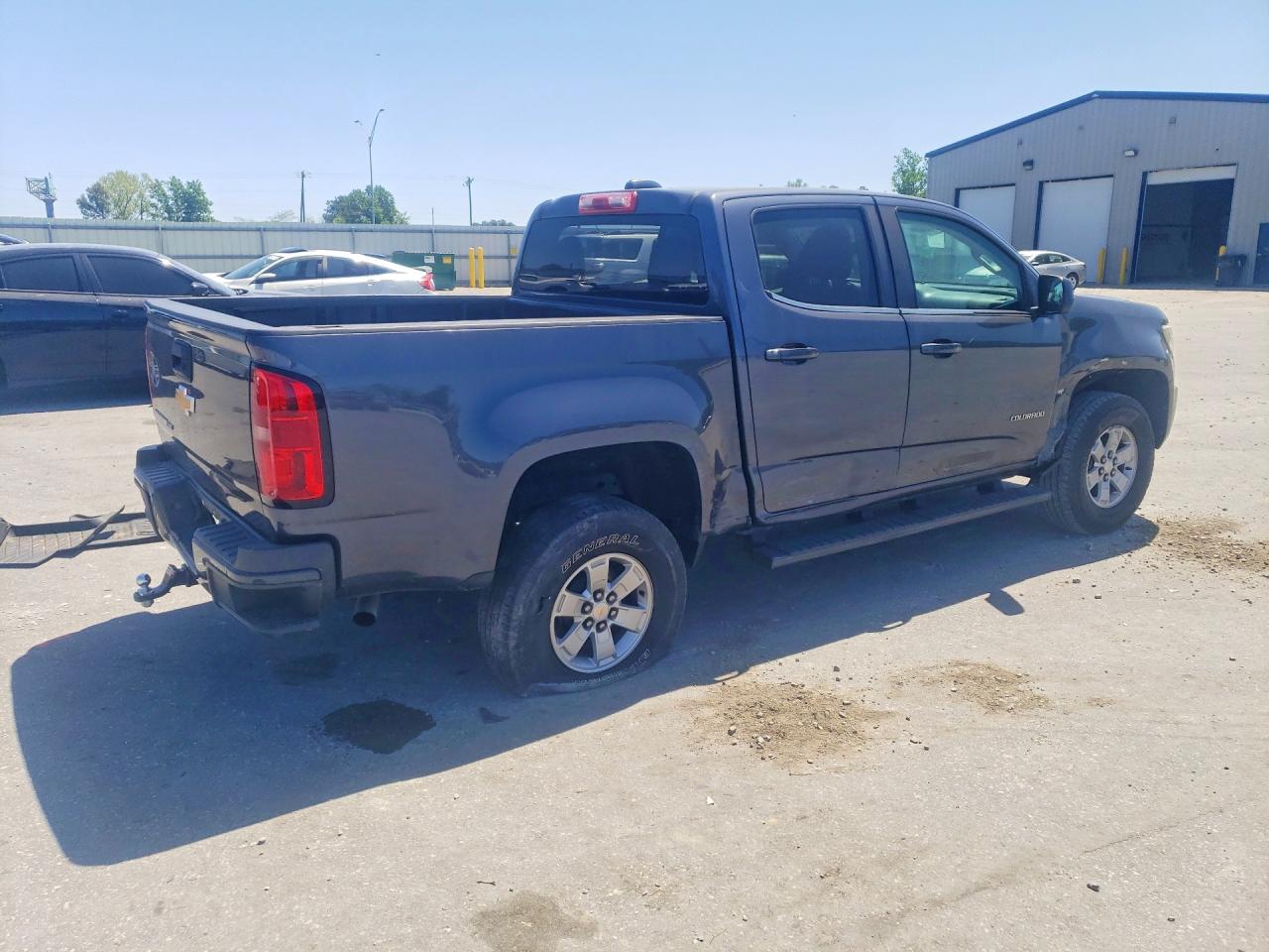 2017 Chev Colorado VIN 1GCGSBEN0H1271445 photo 3