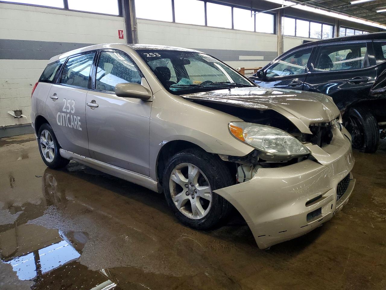 2003 Toyota Matrix VIN 2T1LR32E23C113827 photo 4
