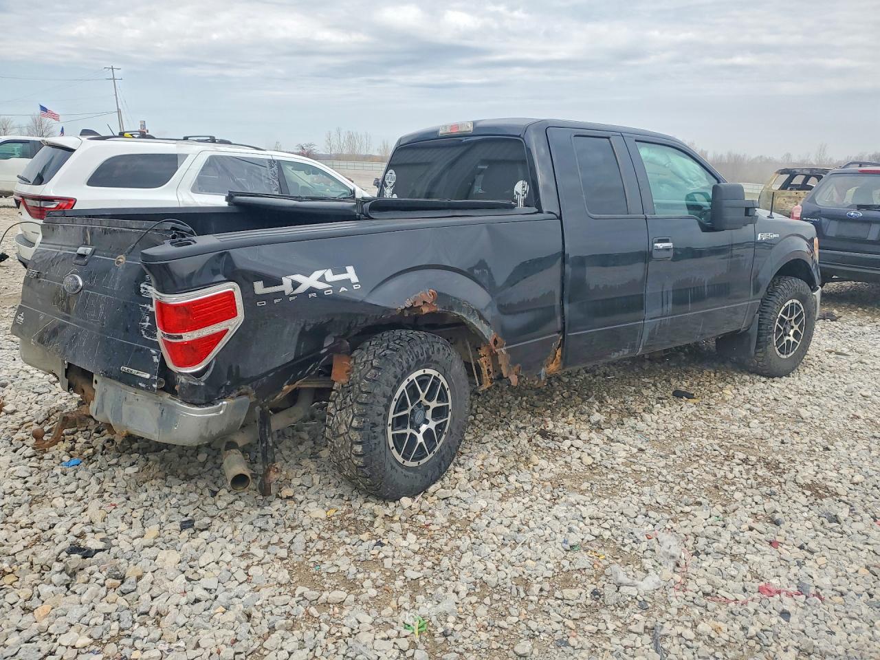 2011 Ford F150 VIN 1FTFX1EF4BFA71307 photo 3