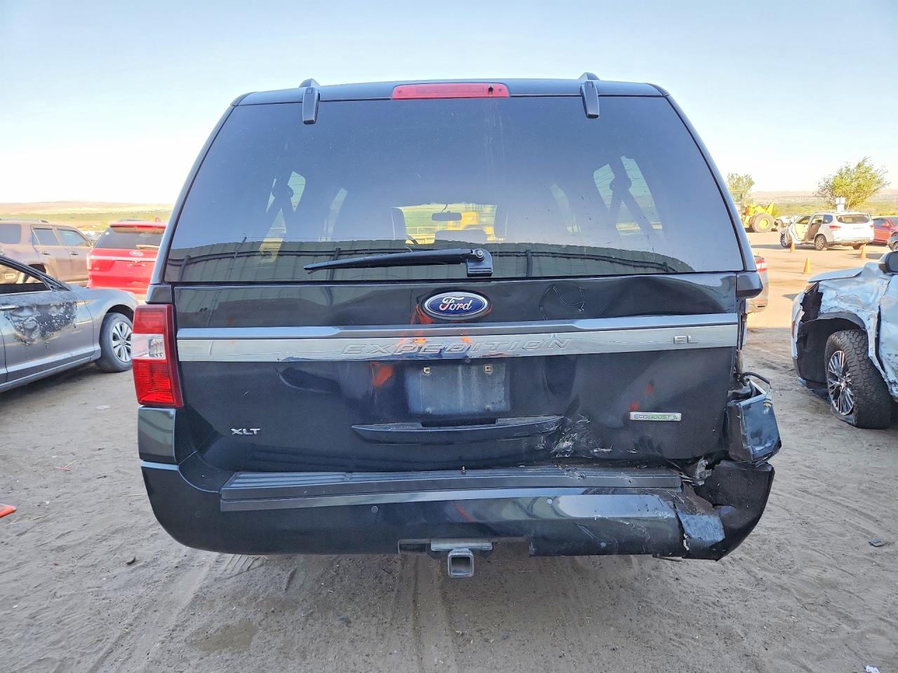 2016 Ford Expedition VIN 1FMJK1JT6GEF15588 photo 6