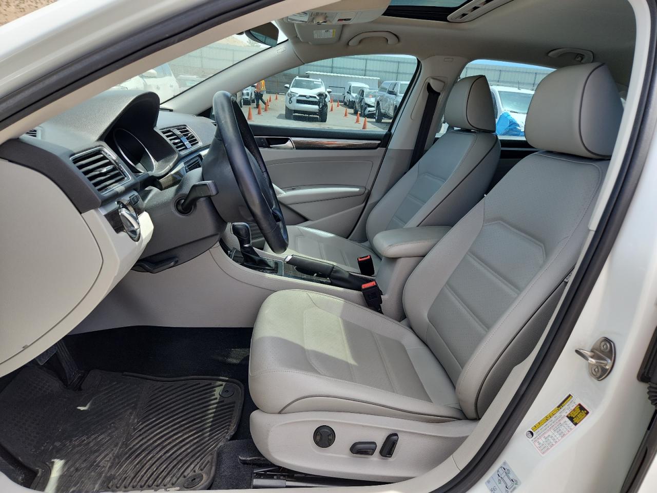 2018 Passat VIN 1VWBA7A35JC030101 photo 7