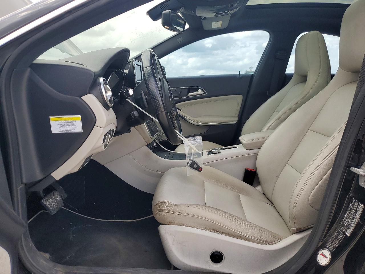 2014 Mercedes-Benz Cla-class VIN WDDSJ4EB4EN043697 photo 7