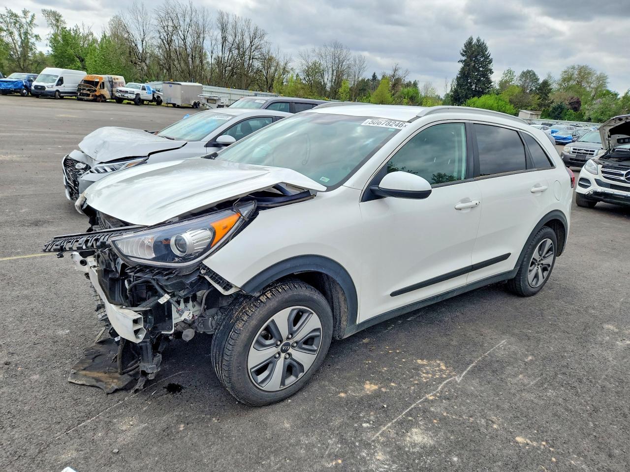 2019 Kia Niro VIN KNDCB3LC6K5349491 photo 1