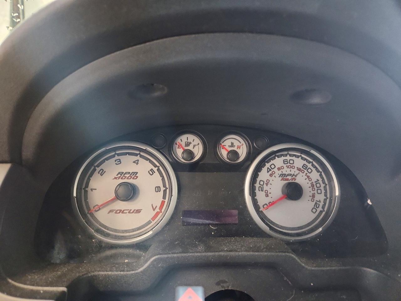2008 Ford Focus VIN 1FAHP35N38W259617 photo 9