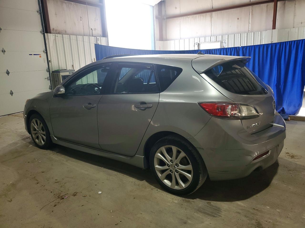 2010 Mazda Mazda3 VIN JM1BL1H59A1111034 photo 2