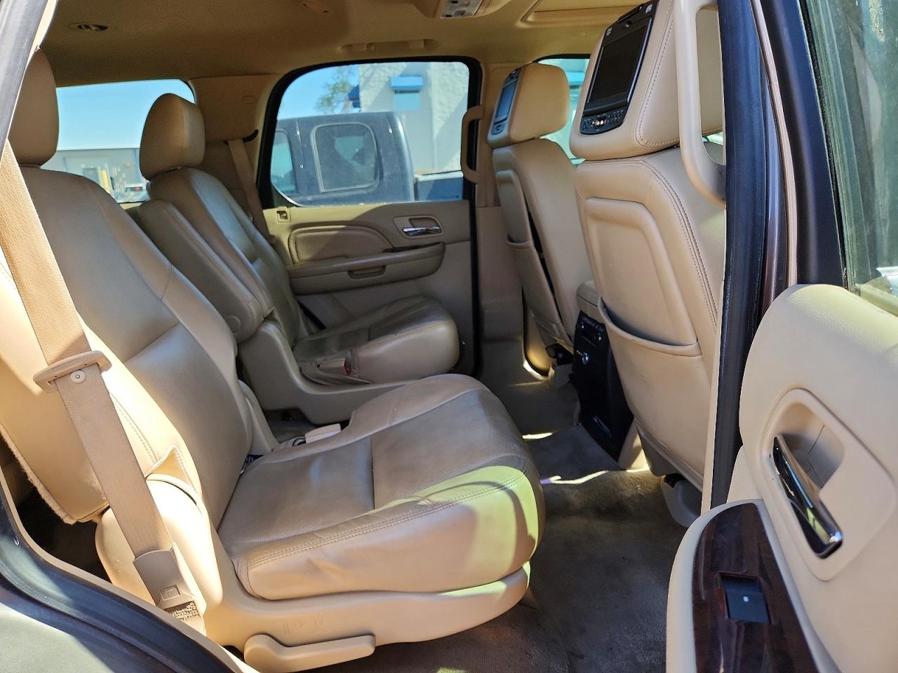 2013 Cadillac Escalade VIN 1GYS4BEF0DR379163 photo 11