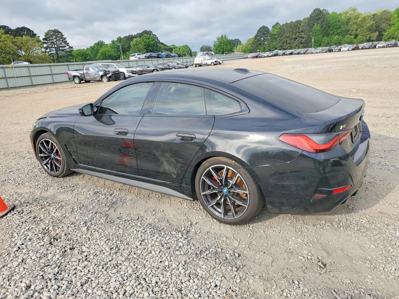 2023 BMW All other VIN WBY33AW07PFP08317 photo 2