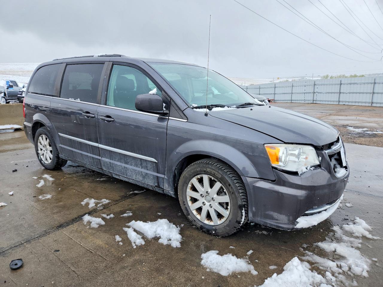 2015 Chrysler Minivan VIN 2C4RC1BG7FR739301 photo 4