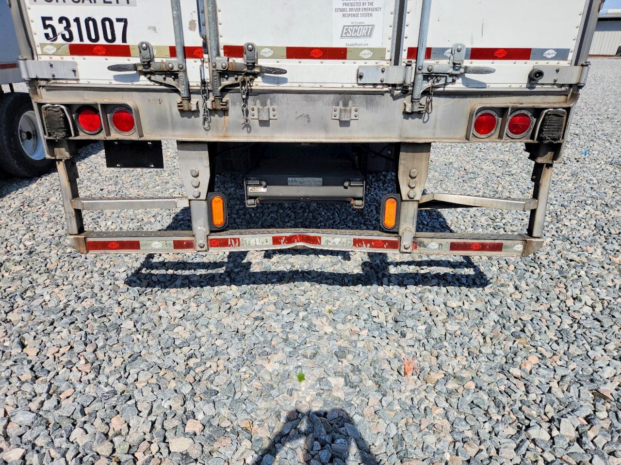 2013 UTILITY All models VIN 1UYVS253XDM630414 photo 9