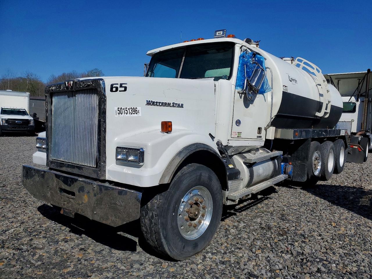 2018 WESTERN All models VIN 5KKMAEFG7JPJU0120 photo 2