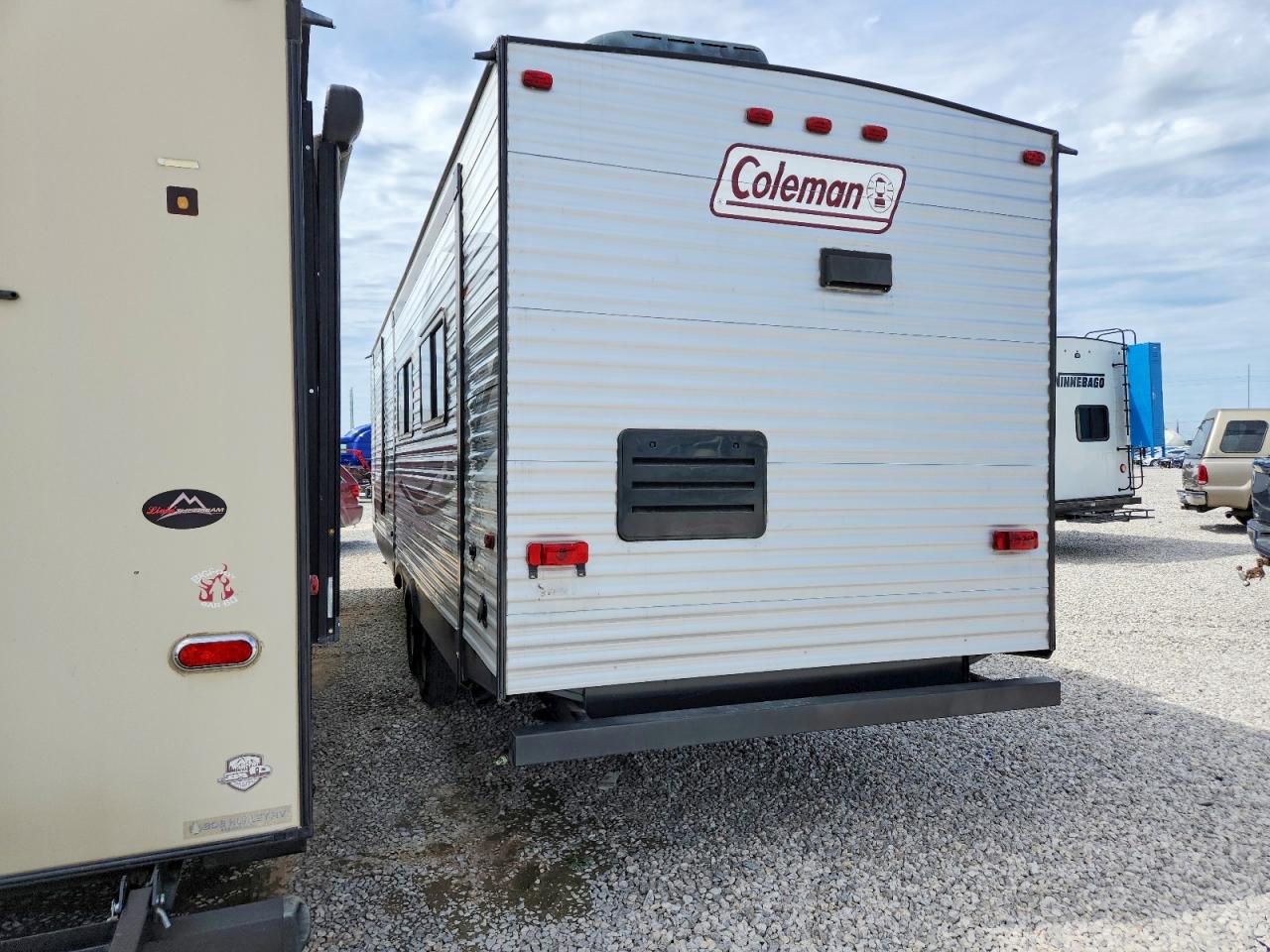 2017 KEYSTONE Coleman VIN 4YDT29622HH932554 photo 3
