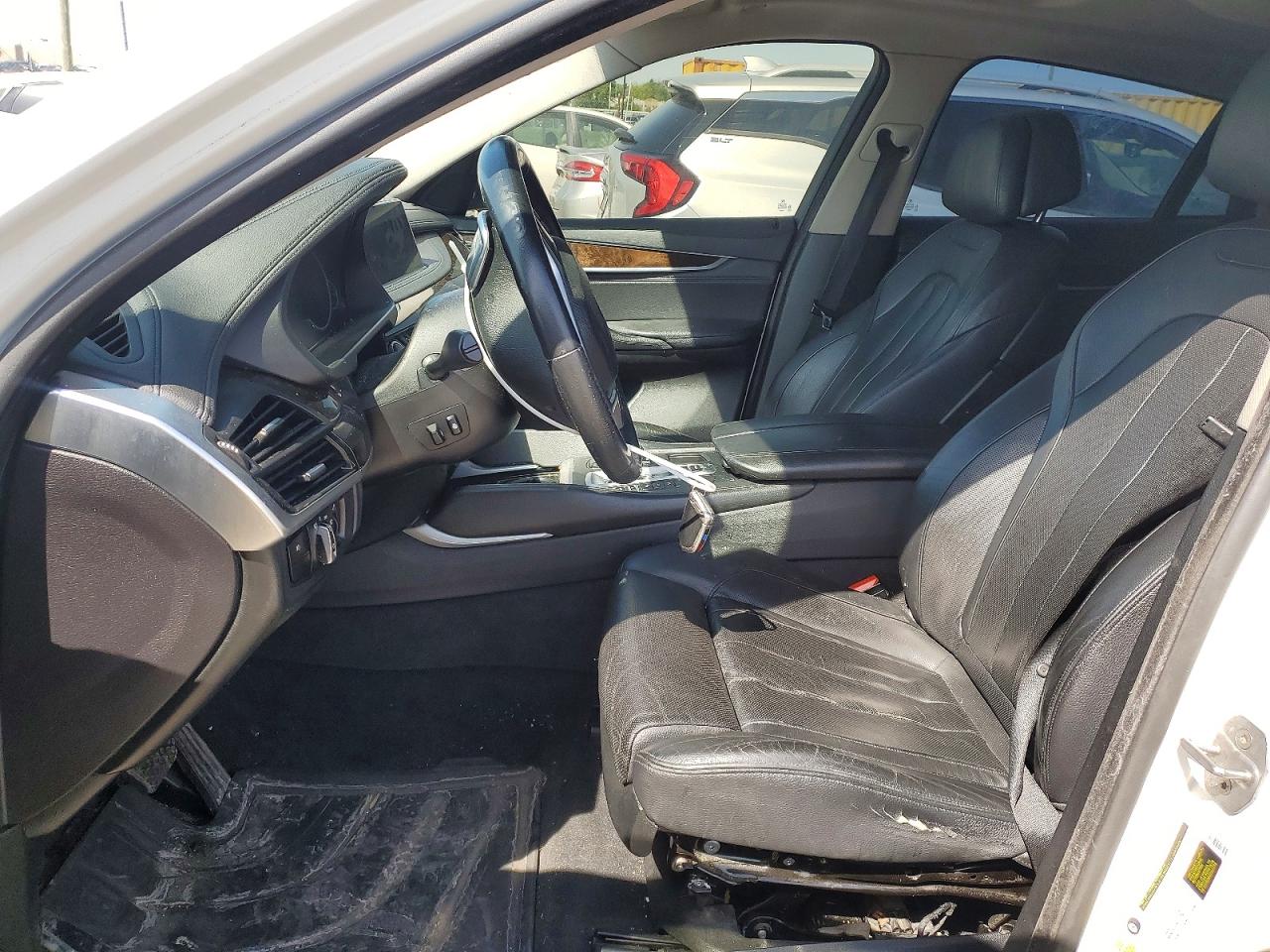 2015 BMW X6 VIN 5UXKU6C5XF0F94310 photo 7