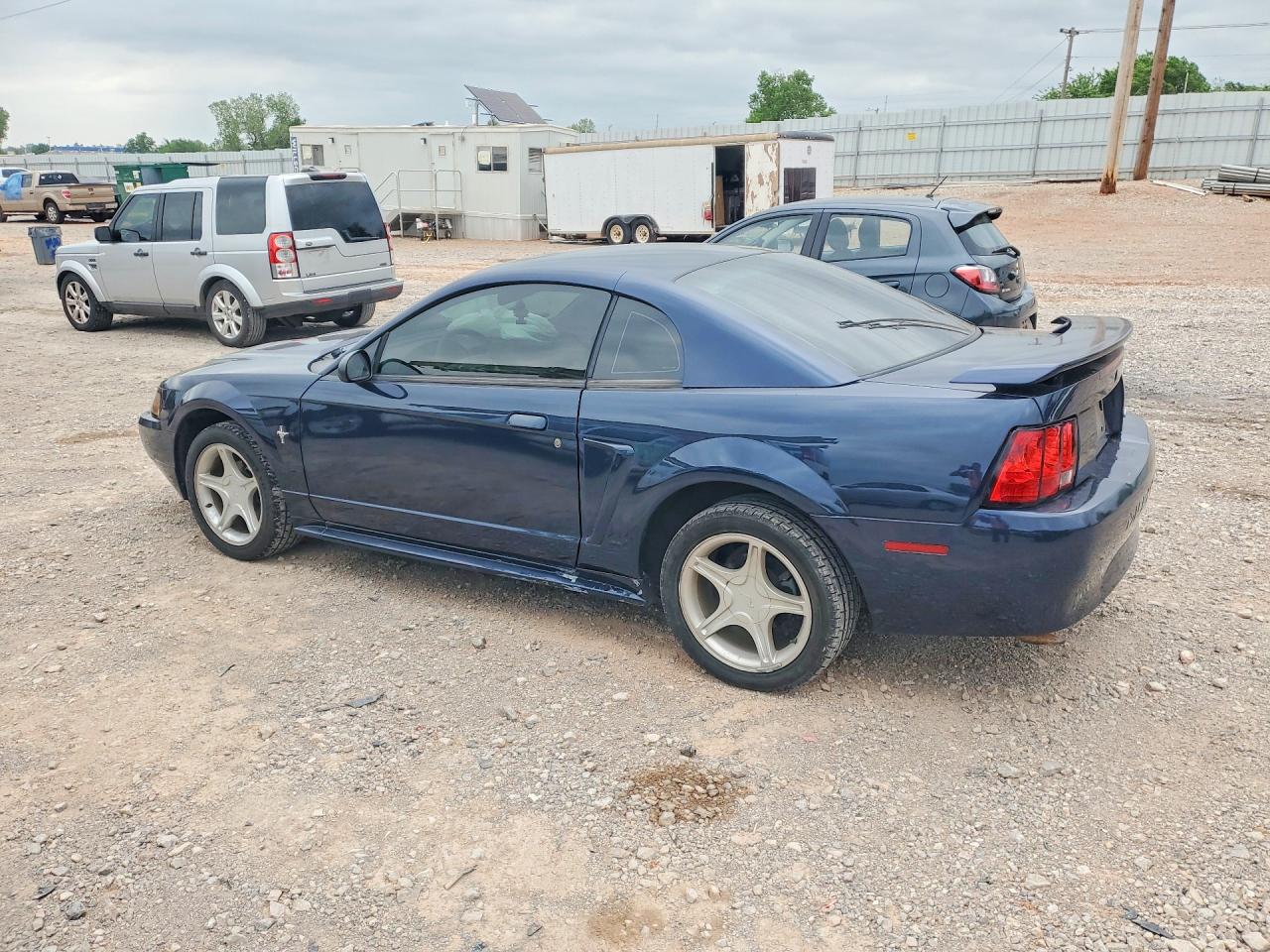 2001 Ford Mustang VIN 1FAFP40421F240610 photo 2