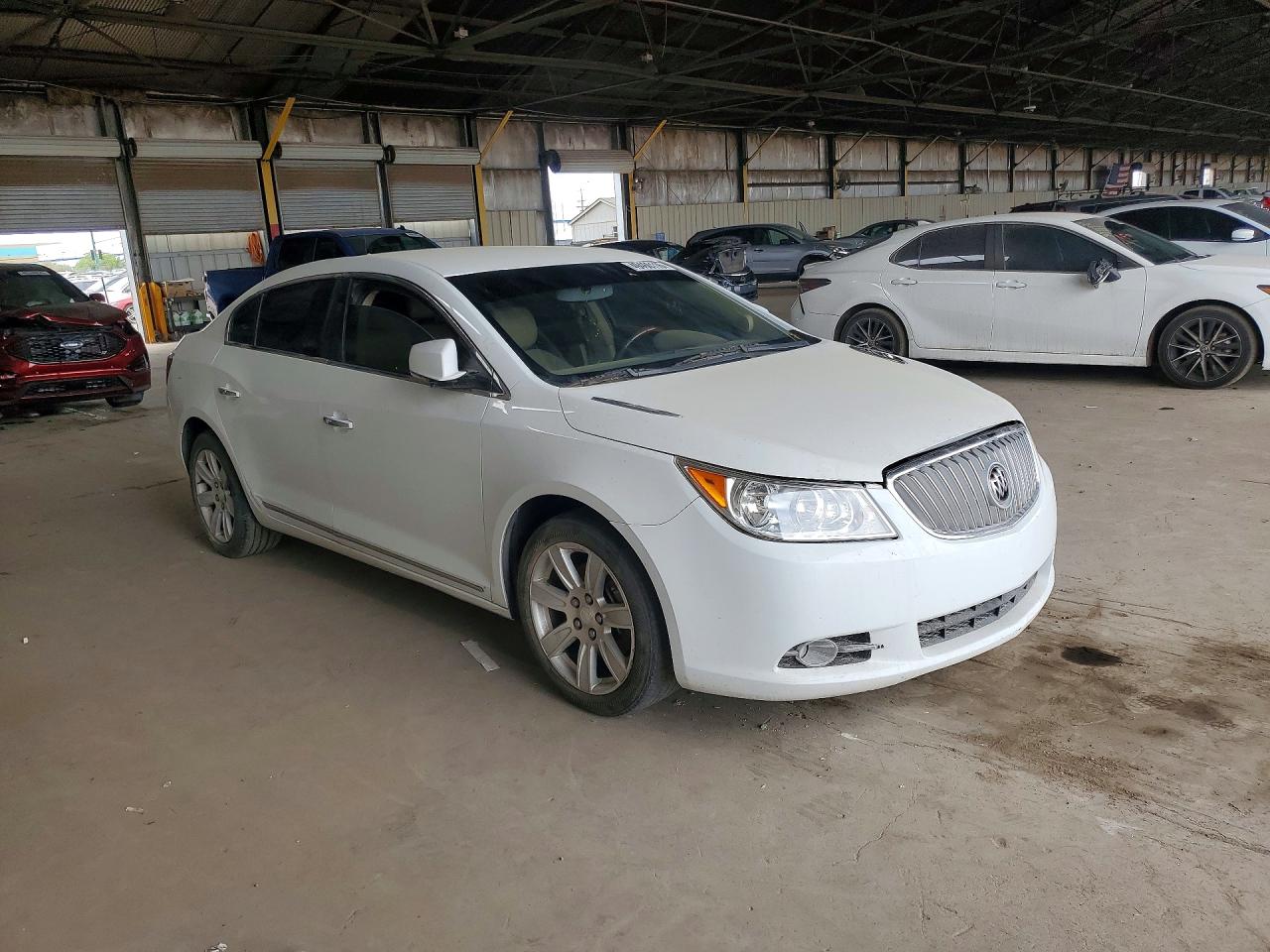 2010 Buick Lacrosse VIN 1G4GC5EG1AF200324 photo 4