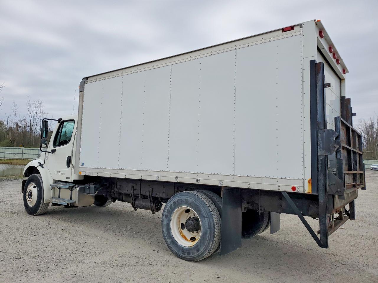 2004 FREIGHTLINER All other VIN 1FVACWAKX4HM84012 photo 2