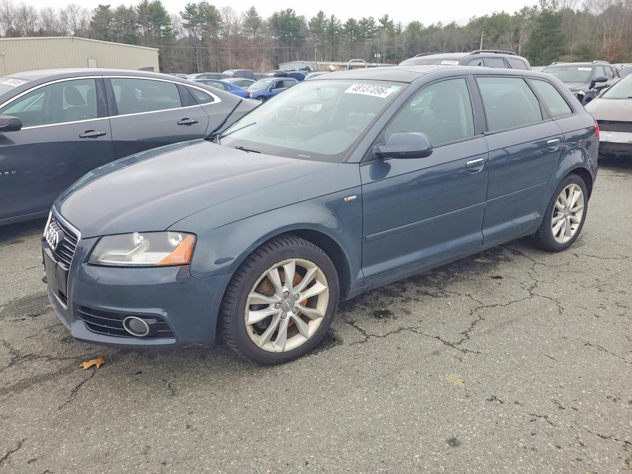 2012 Audi A3 VIN WAUBEAFM0CA151801 photo 1