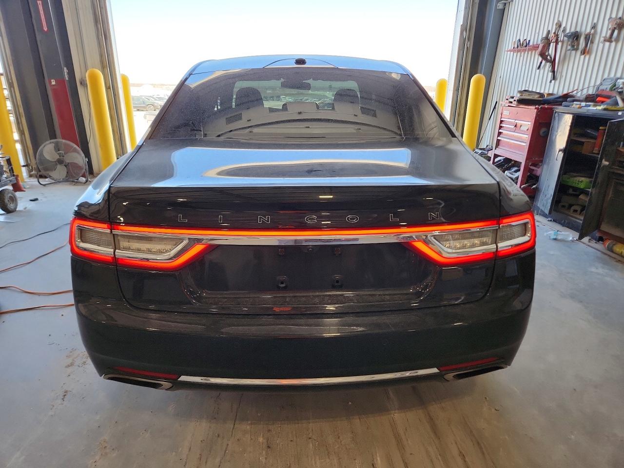 2017 Lincoln Continentl VIN 1LN6L9BC5H5605316 photo 6