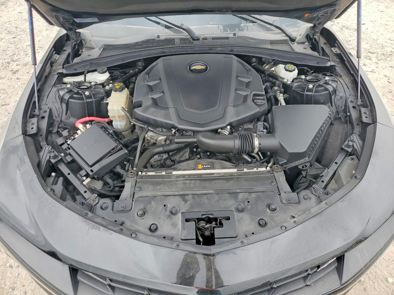 2024 Chevrolet Camaro VIN 1G1FB1RS0R0108302 photo 11