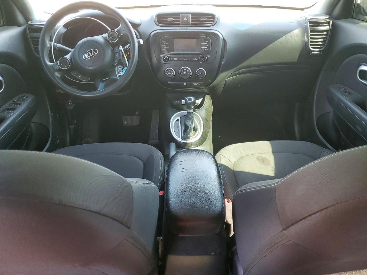 2016 Kia Soul base VIN KNDJN2A22G7383054 photo 8