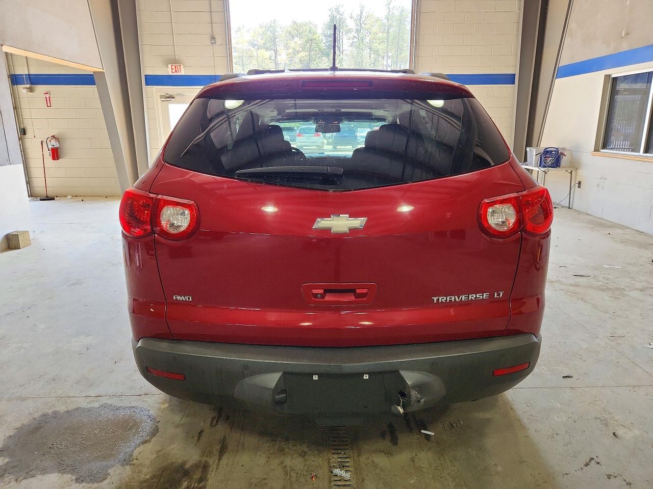 2012 Chevrolet Traverse VIN 1GNKVGED0CJ124824 photo 6