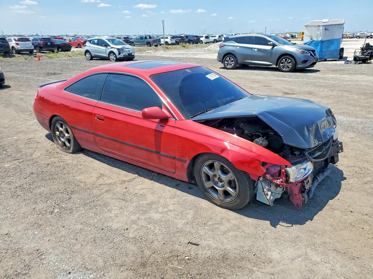 2000 TOYOTA Camry sola VIN 2T1CF22P9YC385738 photo 4