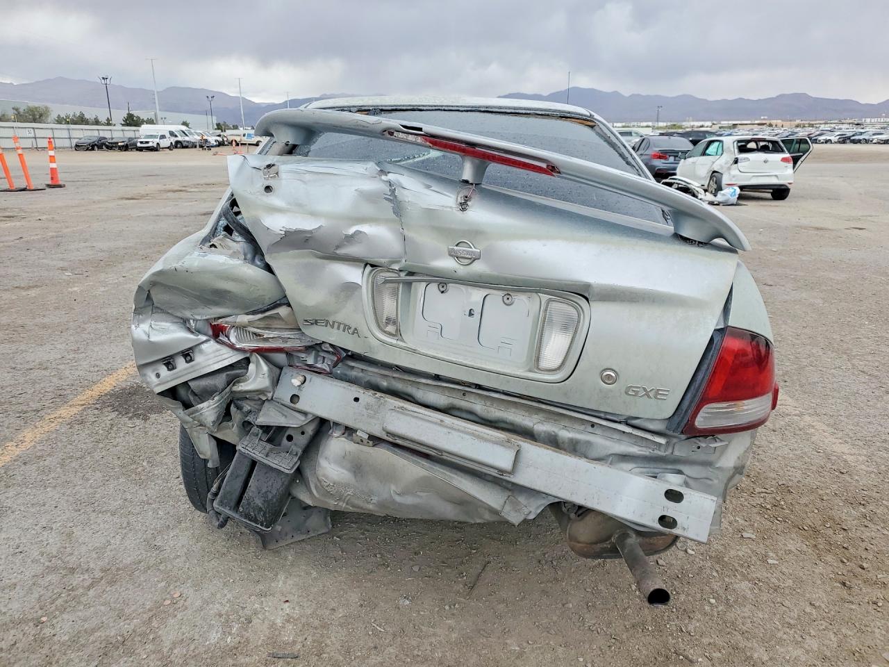 2002 Nissan Sentra VIN 3N1CB51A82L556285 photo 6