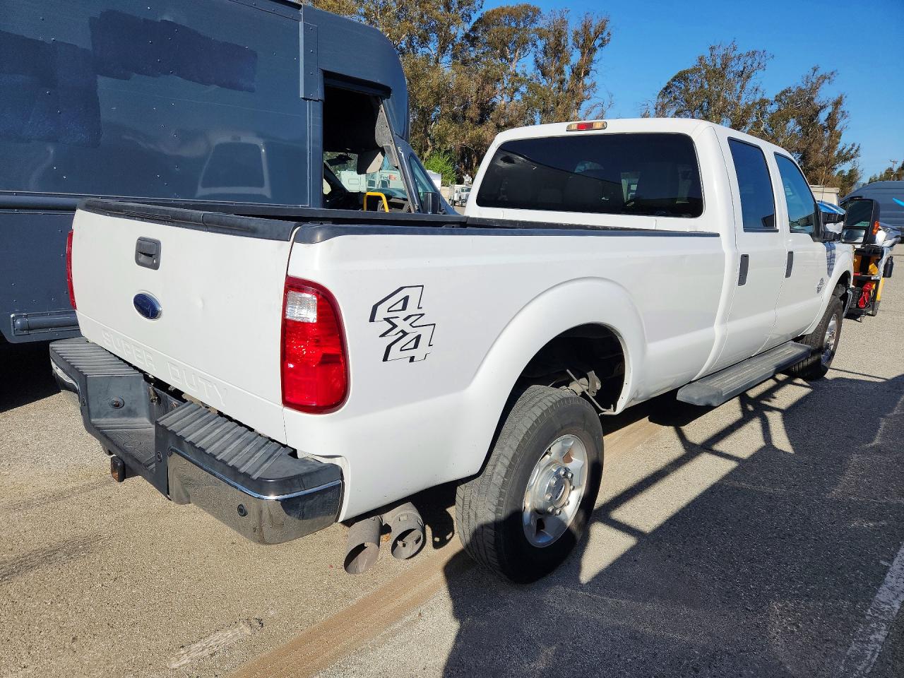 2011 Ford F350 VIN 1FT7W3BT5BEA81931 photo 3