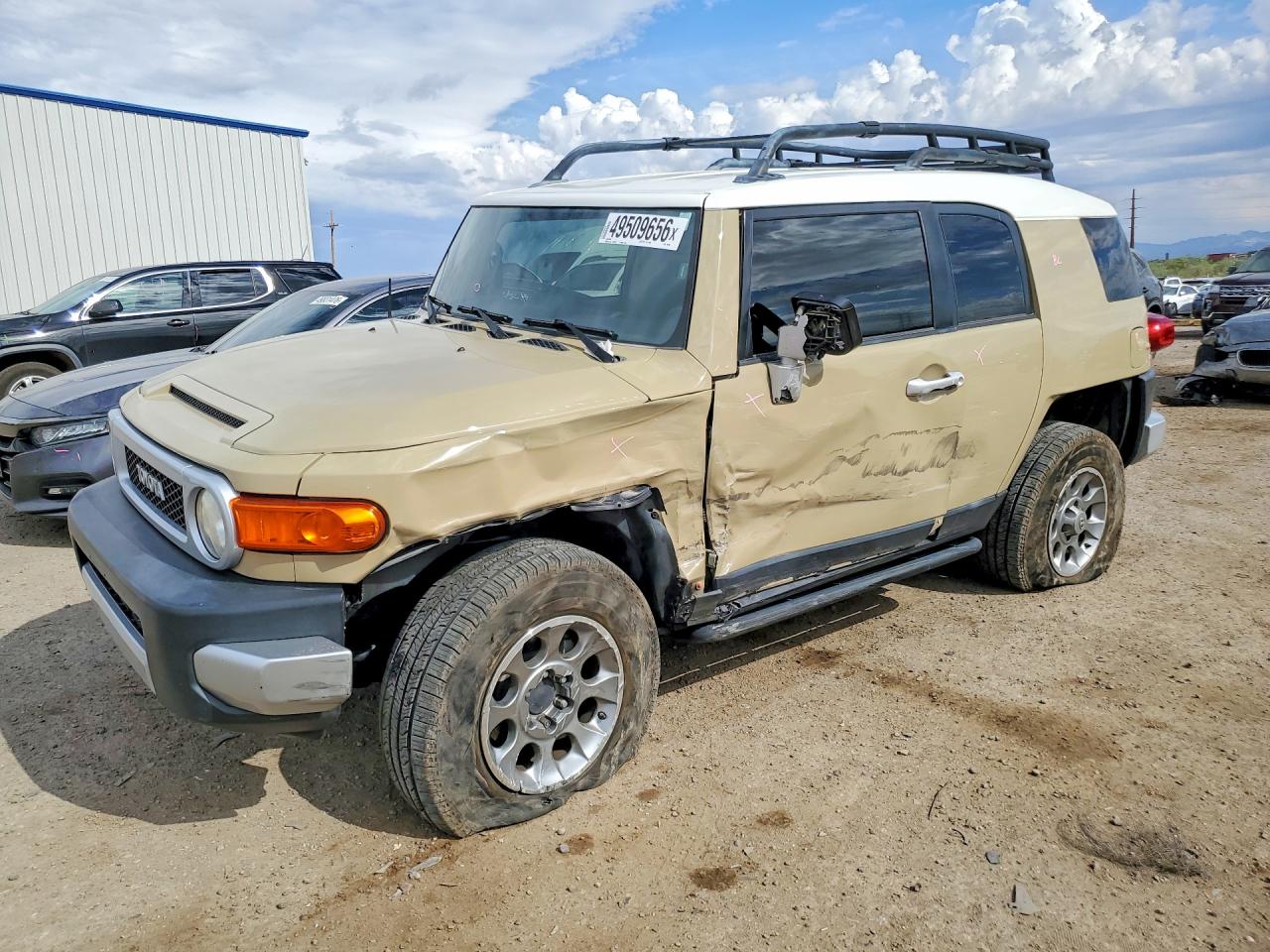 2011 Toyota Fj cruiser VIN JTEBU4BF0BK104156 photo 1